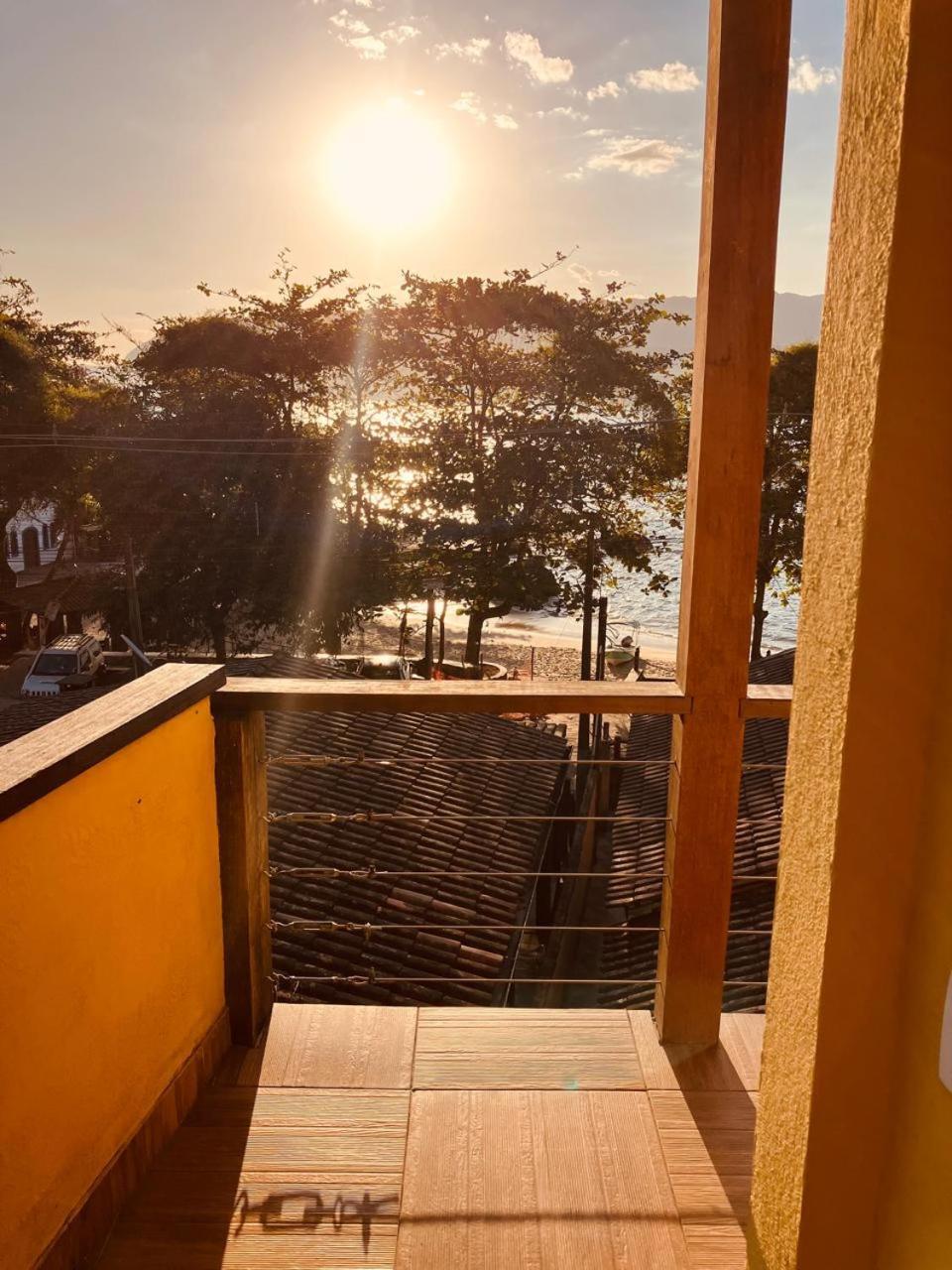 Yellow House Beira Mar Portinho Villa Ilhabela Exterior photo
